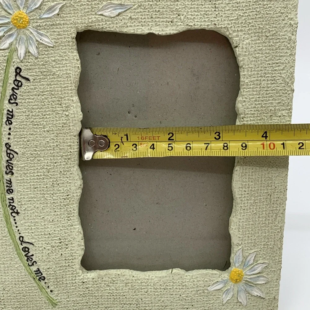 Decorel Photo Frame Ceramic Cream Color Daisies 
